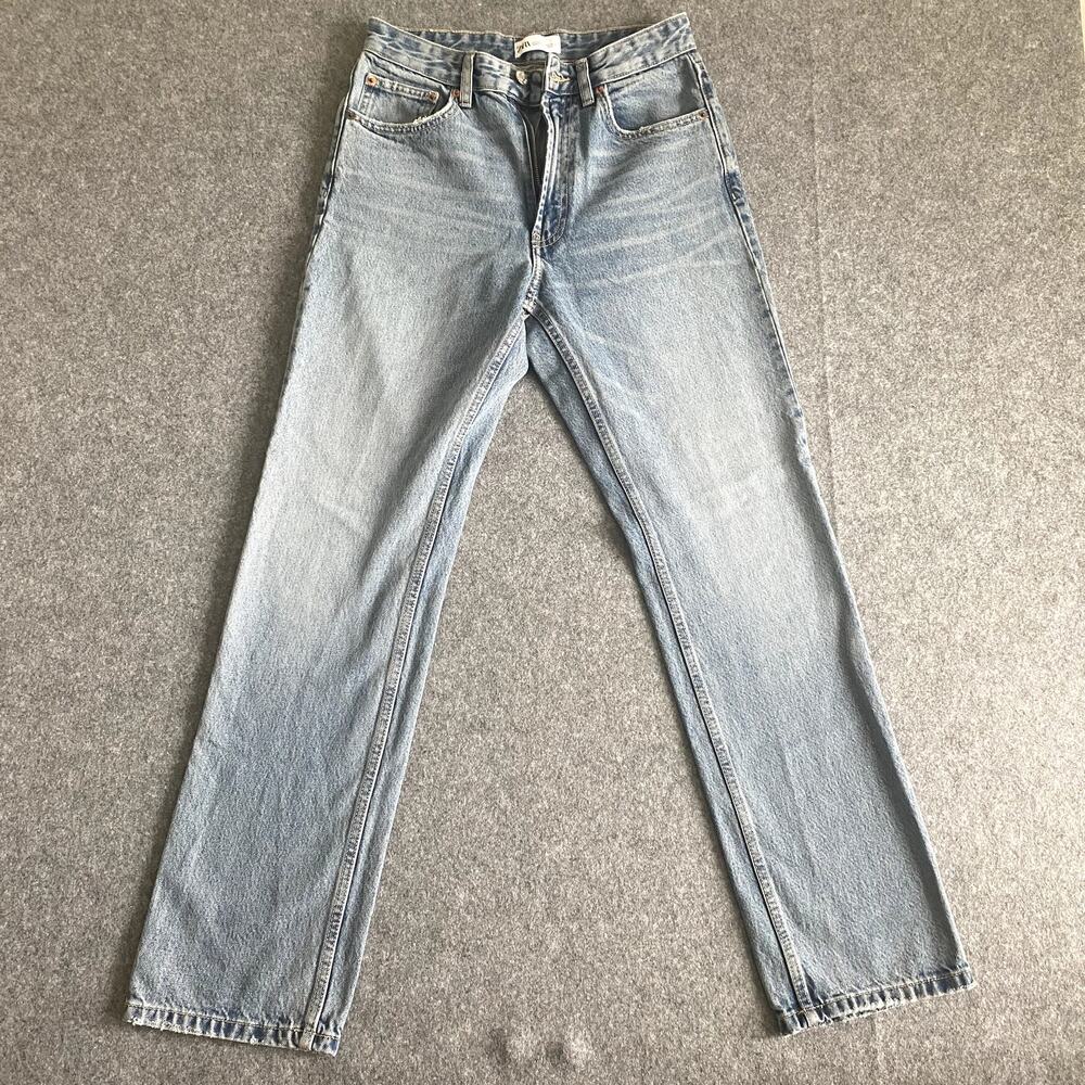 Zara Straight Leg Jeans Women's Size US 6 Medium Wash High Rise